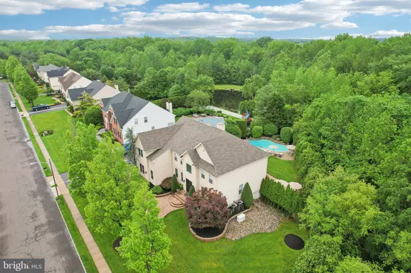 13 LENAPE CT, Mount Laurel, NJ 08054