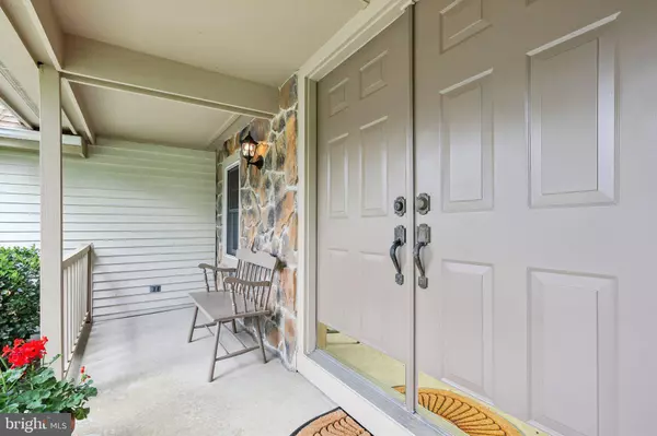 31 TEDDINGTON WAY, Mount Laurel, NJ 08054