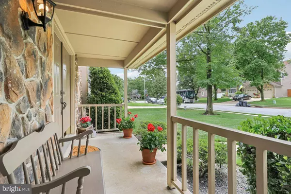 31 TEDDINGTON WAY, Mount Laurel, NJ 08054