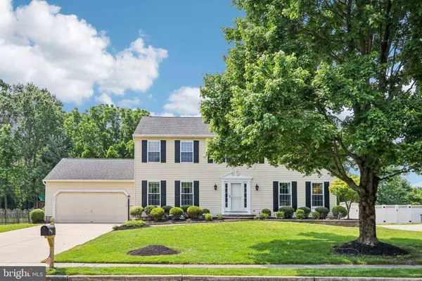 606 SARATOGA DRIVE, Mount Laurel, NJ 08054