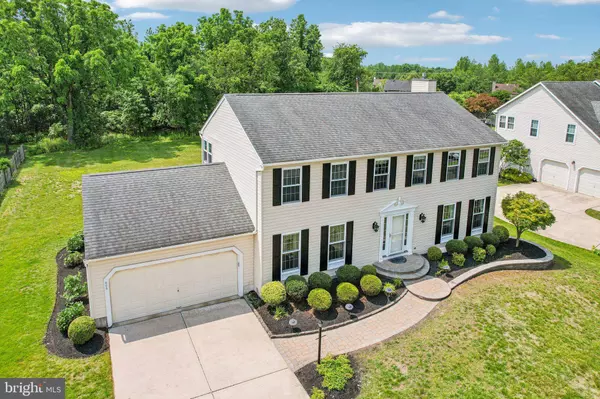 606 SARATOGA DRIVE, Mount Laurel, NJ 08054