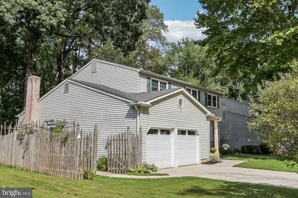 317 ST DAVID DR, Mount Laurel, NJ 08054