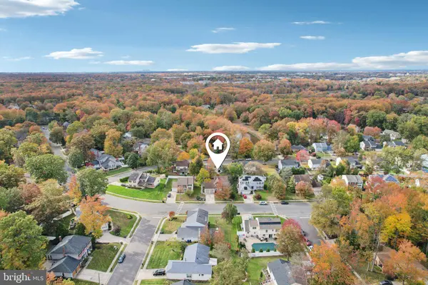 21 WHITECHAPEL DR, Mount Laurel, NJ 08054