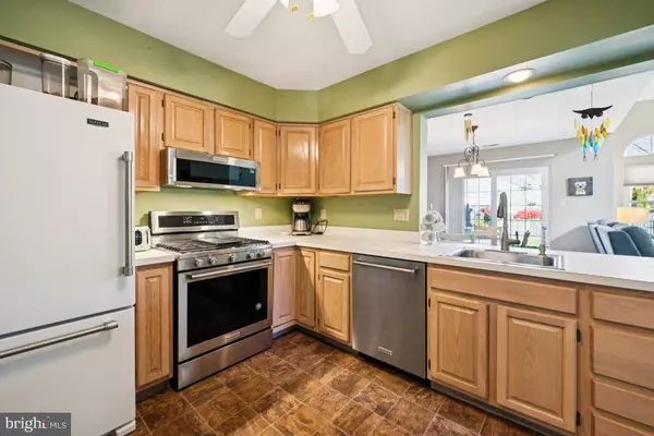 41 KETTLEBROOK DR, Mount Laurel, NJ 08054