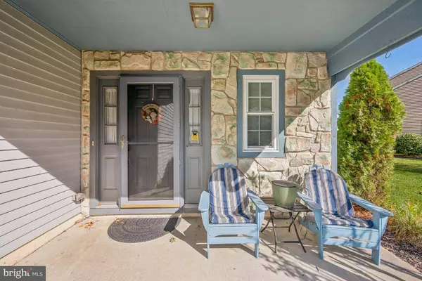 41 KETTLEBROOK DR, Mount Laurel, NJ 08054