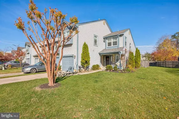41 KETTLEBROOK DR, Mount Laurel, NJ 08054