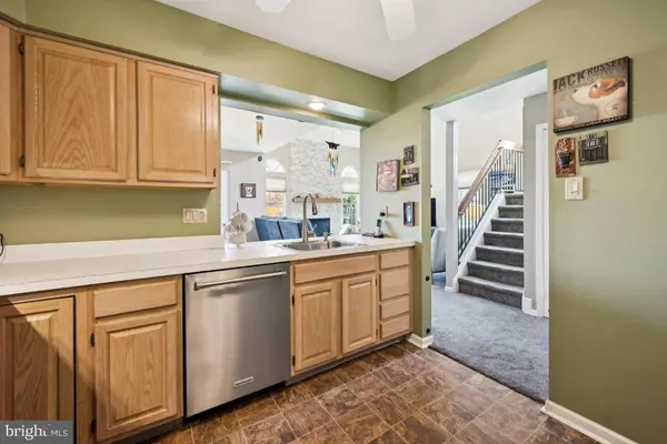 41 KETTLEBROOK DR, Mount Laurel, NJ 08054