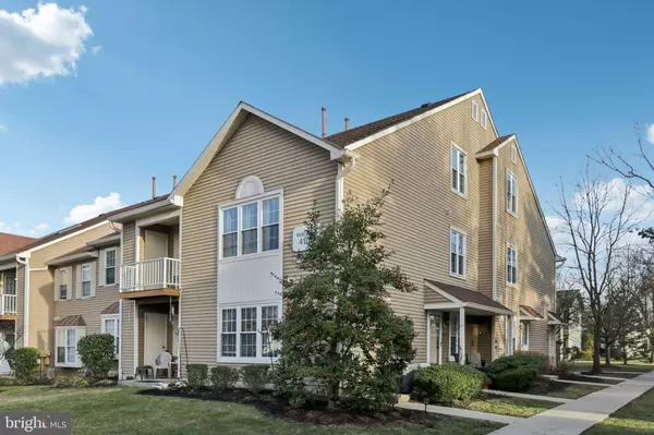 4108-B WATERPERRY CT, Mount Laurel, NJ 08054