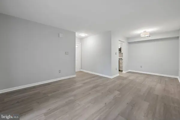 901-A WHARTON RD, Mount Laurel, NJ 08054