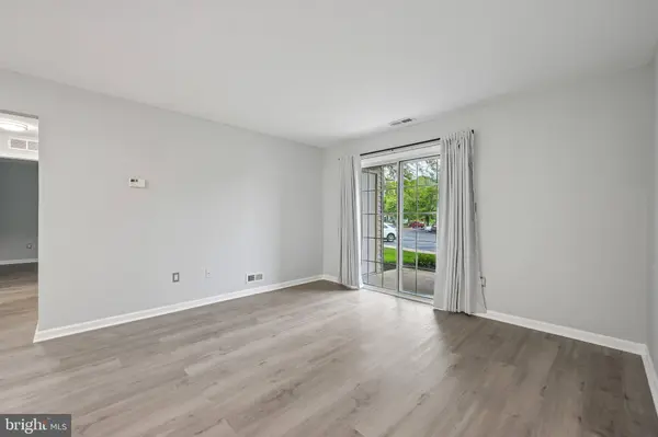 901-A WHARTON RD, Mount Laurel, NJ 08054