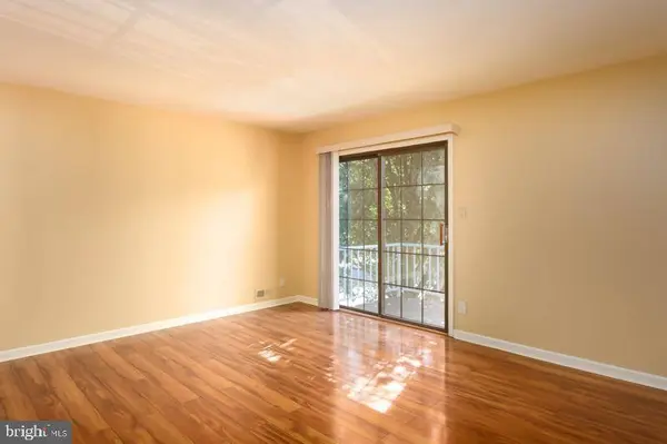 140B BRADFORD CT, Mount Laurel, NJ 08054