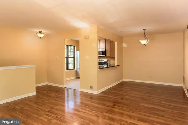 140B BRADFORD CT, Mount Laurel, NJ 08054