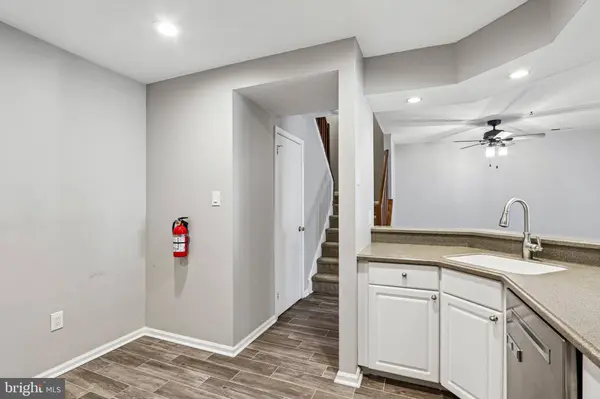 803 WHARTON RD, Mount Laurel, NJ 08054