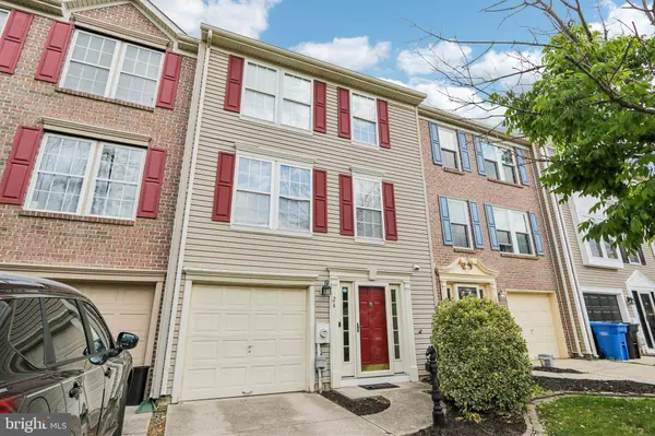 24 CLEMENS LN, Blackwood, NJ 08012