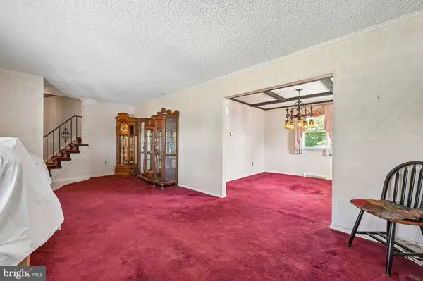 816 E ATLANTIC AVE, Laurel Springs, NJ 08021