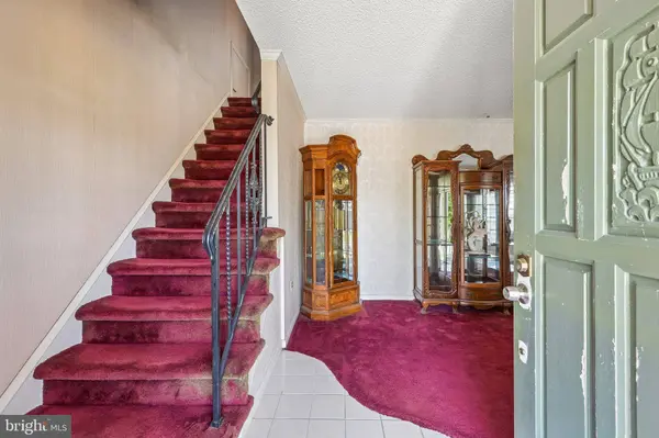 816 E ATLANTIC AVE, Laurel Springs, NJ 08021