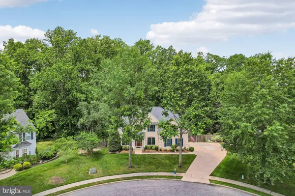 164 MEMORIAL LN, Mount Laurel, NJ 08054