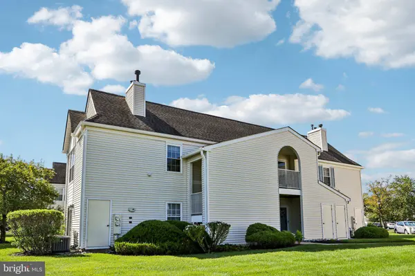2302-B TODDSBURY CT