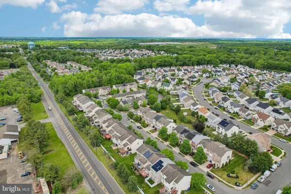 24 CLEMENS LN, Blackwood, NJ 08012