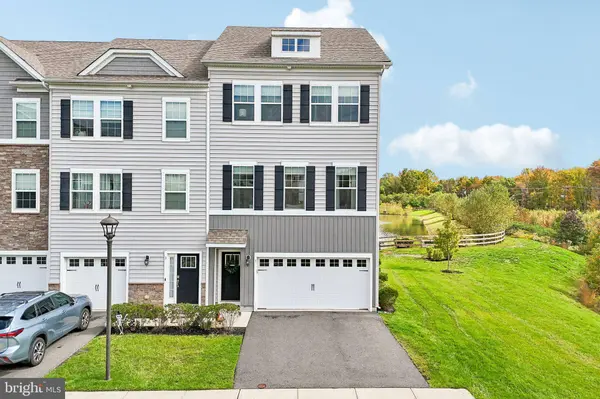 1 SIENNA WAY, Mount Laurel, NJ 08054