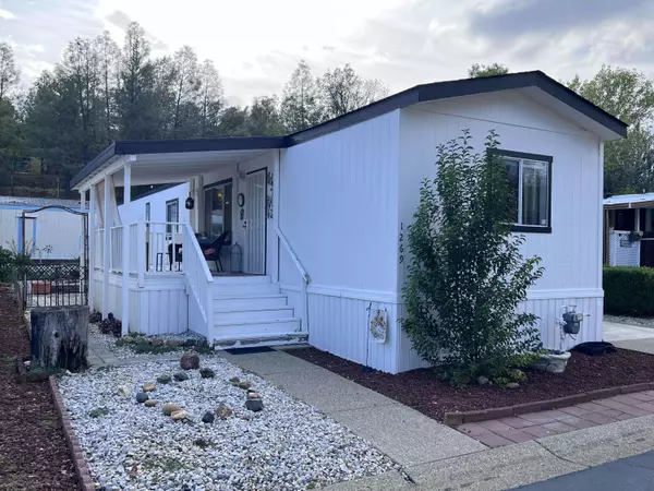 1269 Mountain Shadows BLVD, Redding, CA 96003