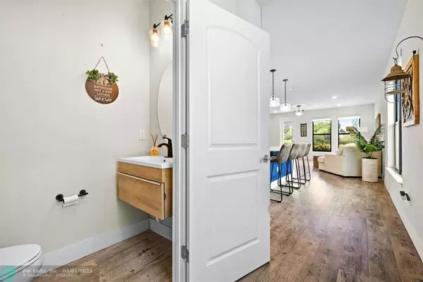 2178 Appleton Cir S, Oakland Park, FL 33309