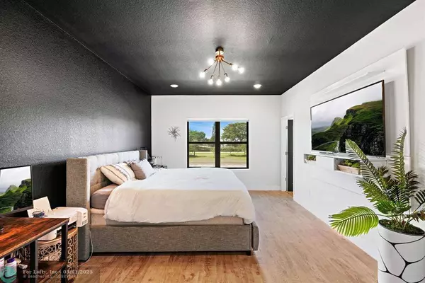 2178 Appleton Cir S, Oakland Park, FL 33309