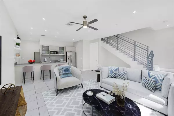 1025 NE 18th Ave #103, Fort Lauderdale, FL 33304