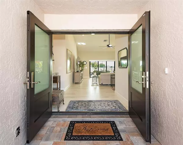 7810 NW 87th Ave, Tamarac, FL 33321