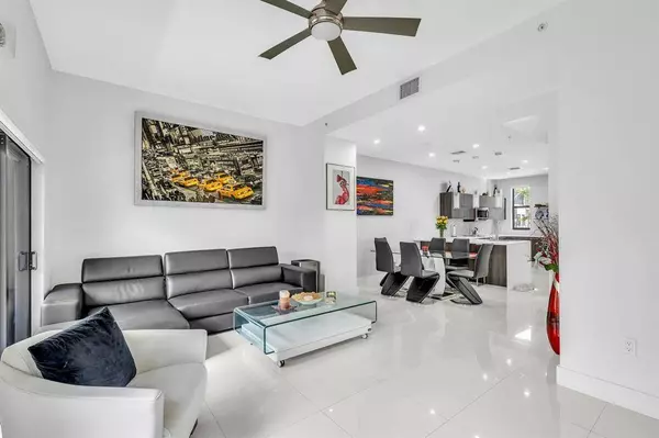 462 SE 1st Cir, Pompano Beach, FL 33060