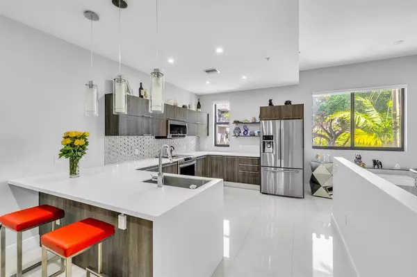 462 SE 1st Cir, Pompano Beach, FL 33060