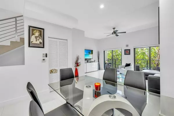 462 SE 1st Cir, Pompano Beach, FL 33060