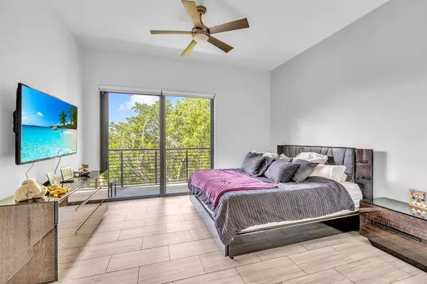 462 SE 1st Cir, Pompano Beach, FL 33060