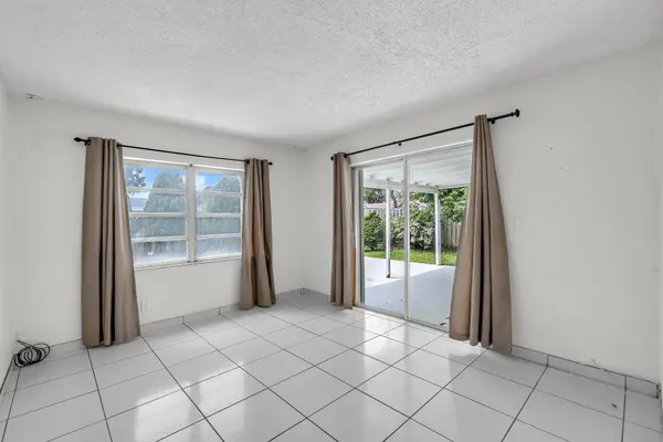 5320 NW 31st ST, Margate, FL 33063