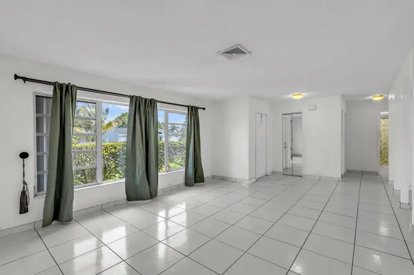 5320 NW 31st ST, Margate, FL 33063