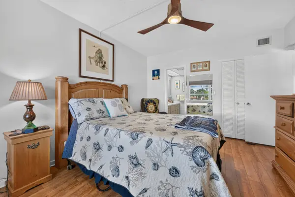1100 SW 12th TER, Fort Lauderdale, FL 33315