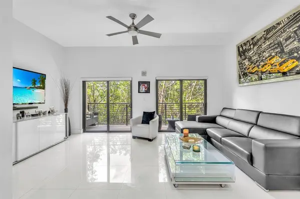 462 SE 1ST CIR, Pompano Beach, FL 33060