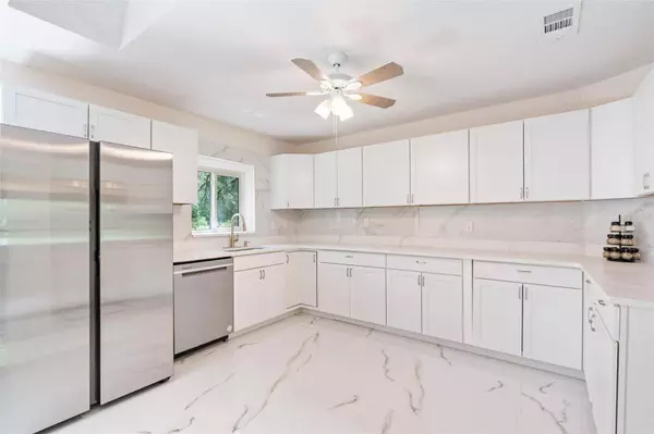 67 COVE RD, Inglis, FL 34449