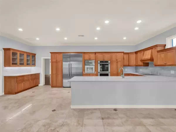 130 W KINGS WAY, Winter Park, FL 32789