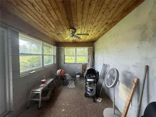 15 ABBEY CT, Haines City, FL 33844