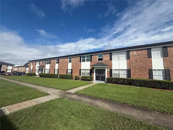 5325 CURRY FORD RD #20, Orlando, FL 32812