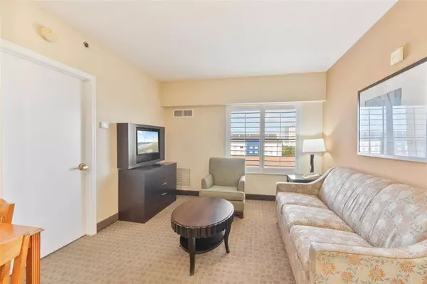 7601 CANADA AVE, Orlando, FL 32819