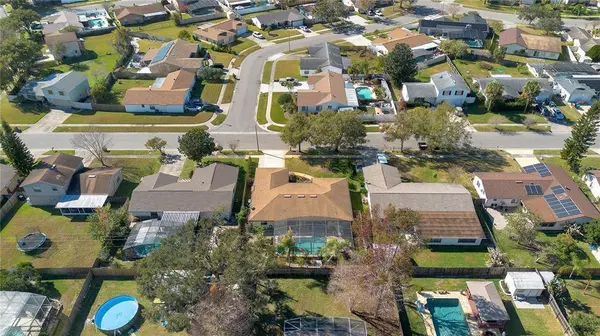 121 CARDAMON DR, Orlando, FL 32825