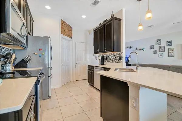 343 JYOTI DR, Davenport, FL 33837