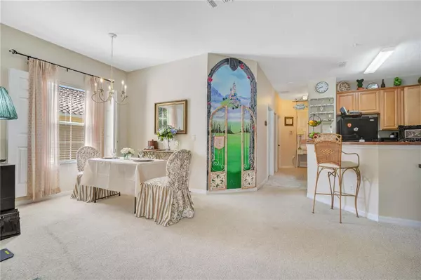 2862 OAKWATER DR, Kissimmee, FL 34747