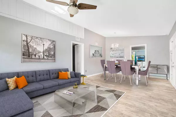 1319 Orchid Ave, Winter Park, FL 32789 - Virtually staged Living and Dining Rooms