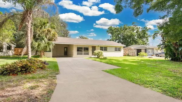 5651 Lido St, Orlando, FL 32807 - Front of Home