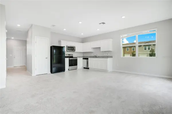 1068 APPLETON ST, Davenport, FL 33837