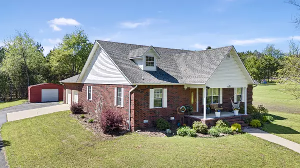 Dover, AR 72837-8171,271 Charlotte Acres Rd