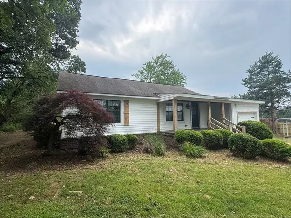 104 Nita Ln, AR 72143